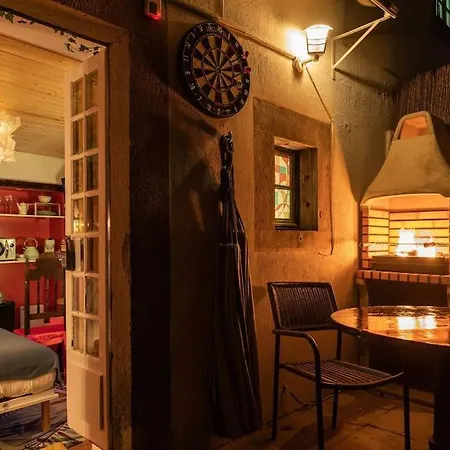 Unique Tiny Smart With Private Garden, Jacuzzi, Ps5, Cinema Projector - Wow *