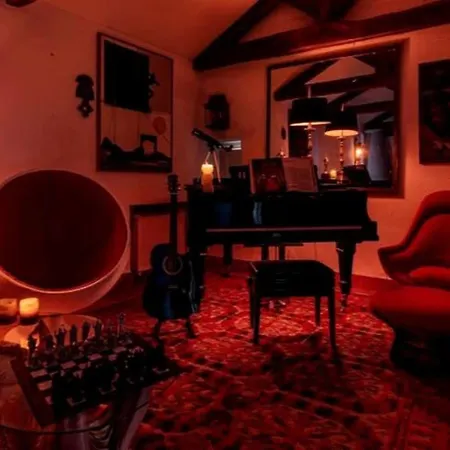 Сasa de vacaciones Unique Tiny Smart With Private Garden, Jacuzzi, Ps5, Cinema Projector - Wow Sintra