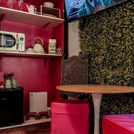 Unique Tiny Smart With Private Garden, Jacuzzi - Wow Hébergement de vacances Sintra