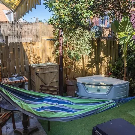 Unique Tiny Smart With Private Garden, Jacuzzi, Ps5, Cinema Projector - Wow * Sintra